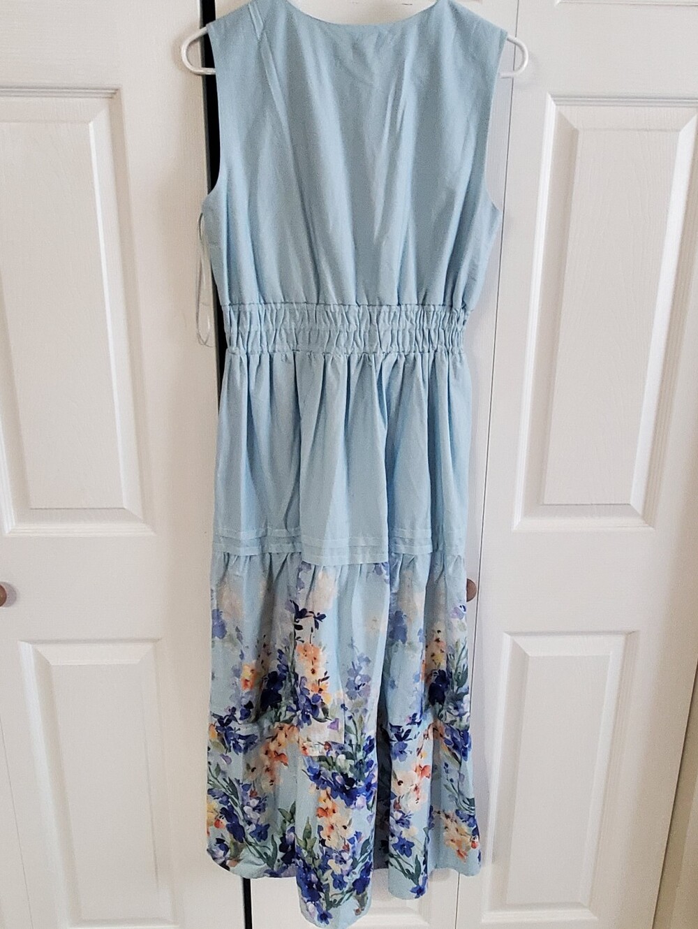 RACHEL ZOE SMALL NWOT. BLUE MAXI DRESS. FLORAL FLOWY. SLEEVELESS. TIERED - Picture 8 of 9